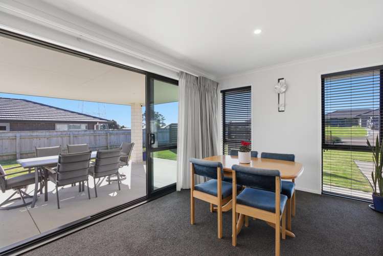31 Honeyfield Drive Whalers Gate_7