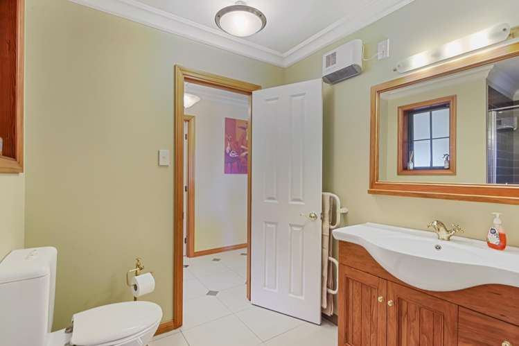 44 Millstream Drive Lincoln_9