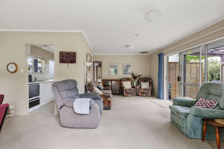 1/105 Brian Crescent Stanmore Bay_5