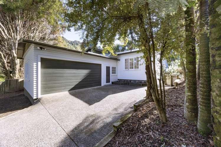 139 Woodlands Park Road Titirangi_11