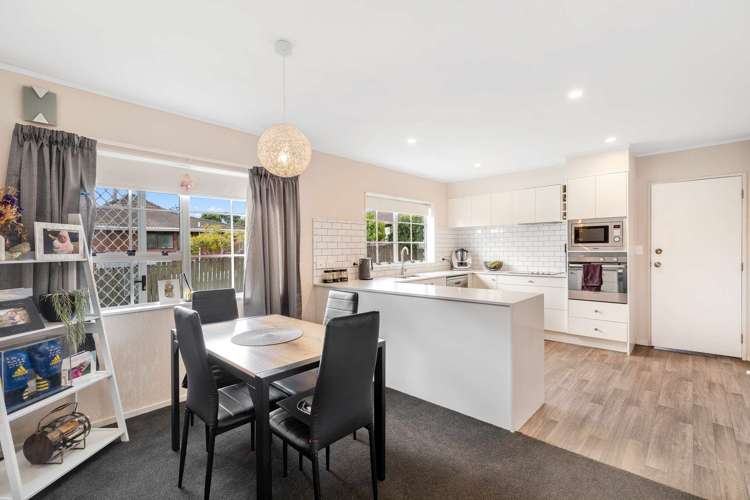 2/55 Clark Road Pahurehure_7