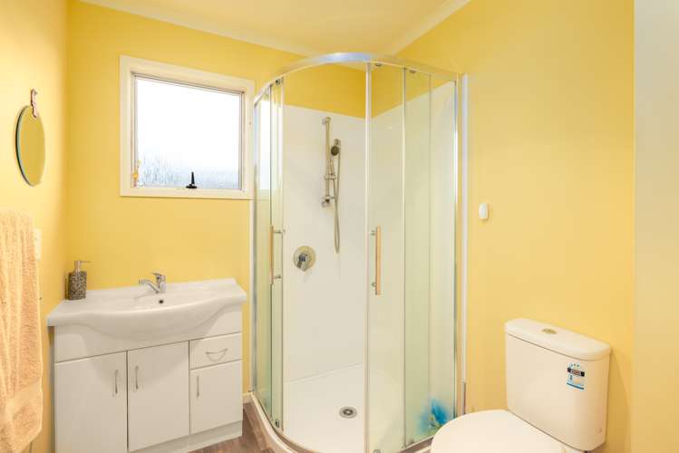 397 Pages Road Aranui_6