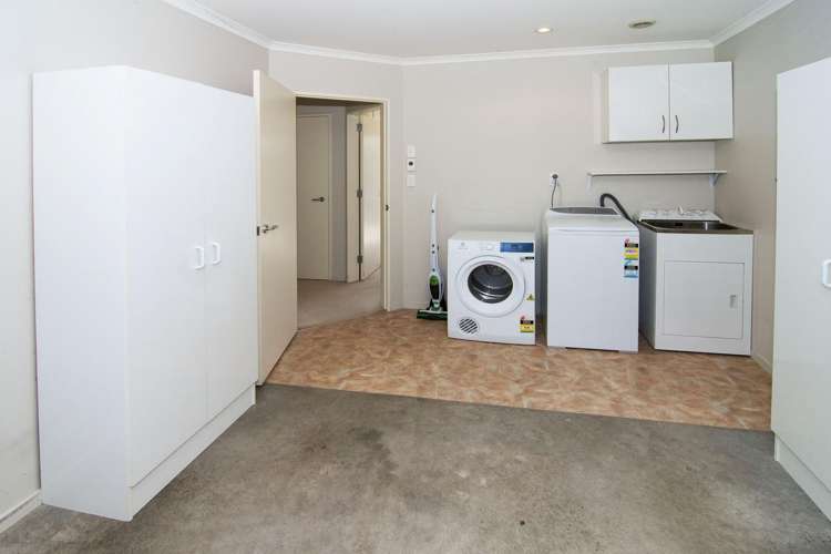 59/2 William Donald Drive Solway_13