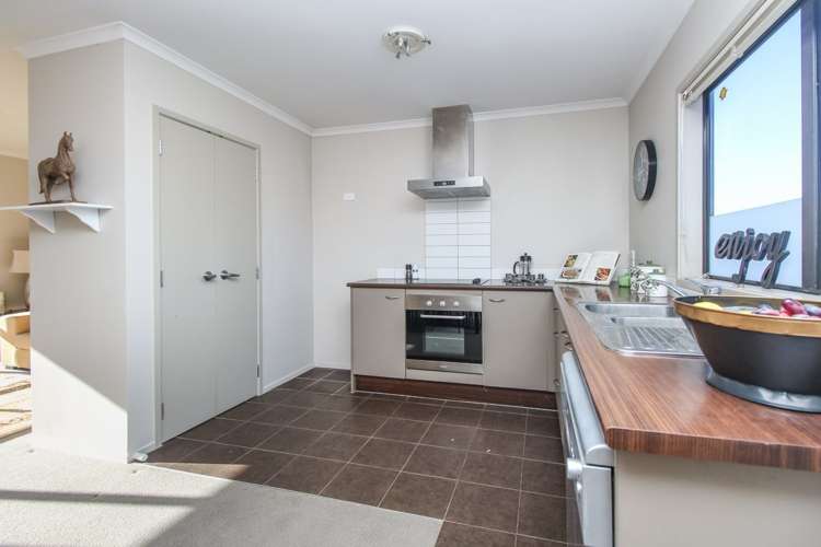 8/172 Mcleod Road Te Atatu South_7