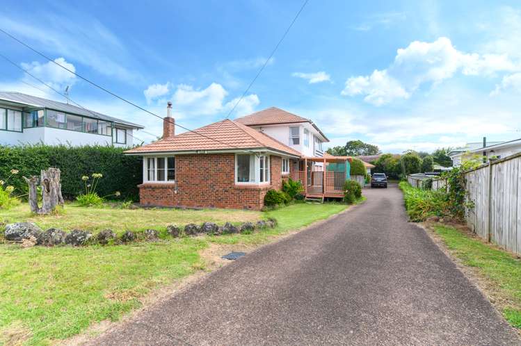 32 Vera Road Te Atatu South_31