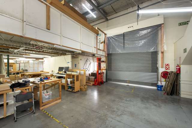 Unit 1/14 Westech Place Kelston_3