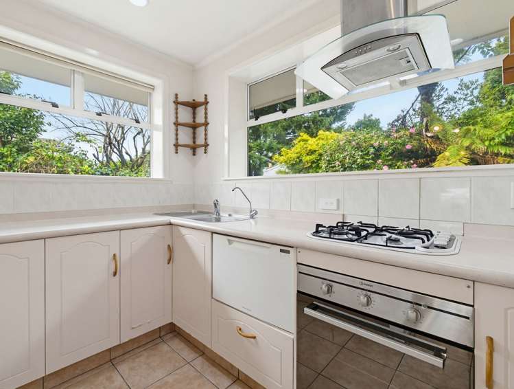 81 Fairy Springs Road_2