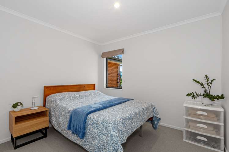 25 John Campbell Crescent Hillmorton_12