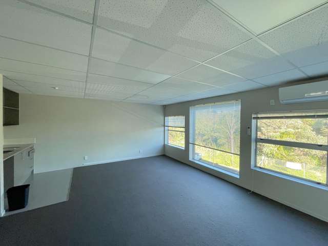 31/2 Bishop Dunn Place Flat Bush_2