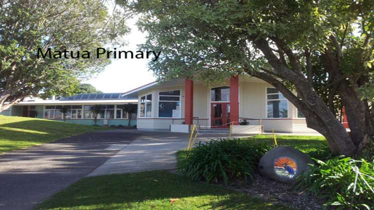 32 Heron Avenue East Matua_9