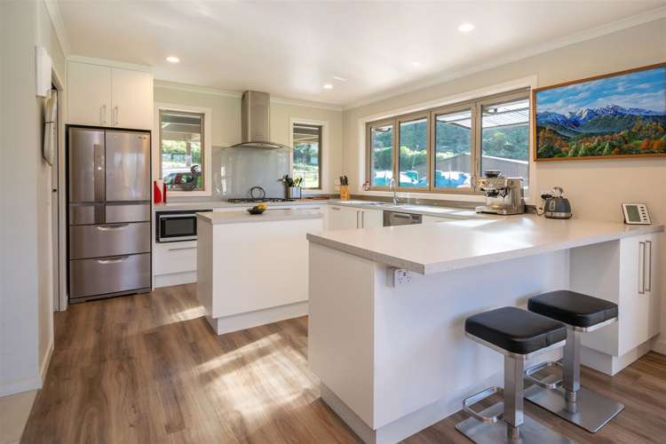 76 Te Tio Terrace Port Underwood_2