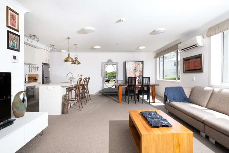 84 Rewa Rewa Lane Orewa_6