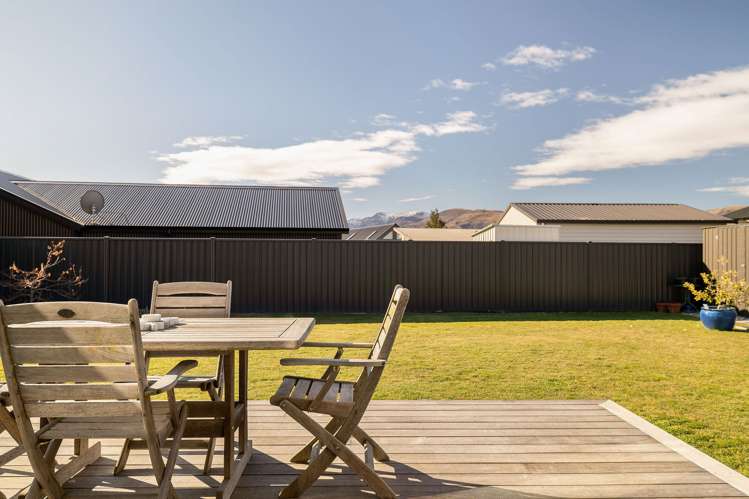 11 Alice Burn Drive Luggate_17