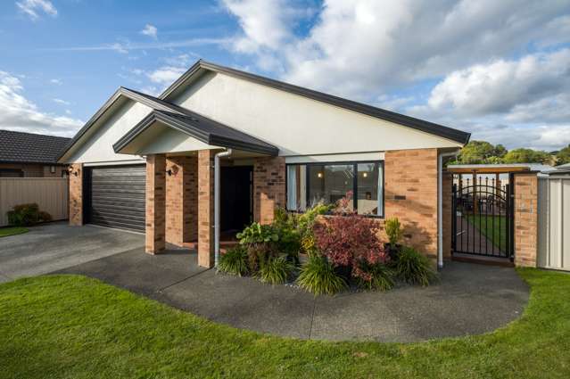 28 Pohutukawa Grove Lytton West_1