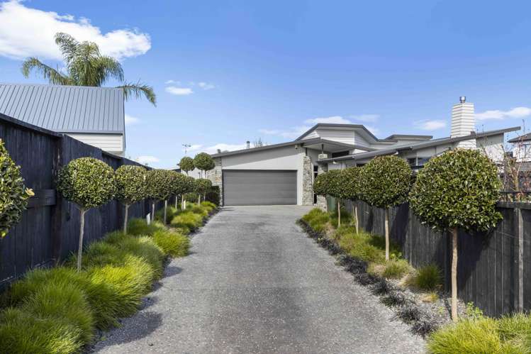 3 Meadowbank Court Huntington_24