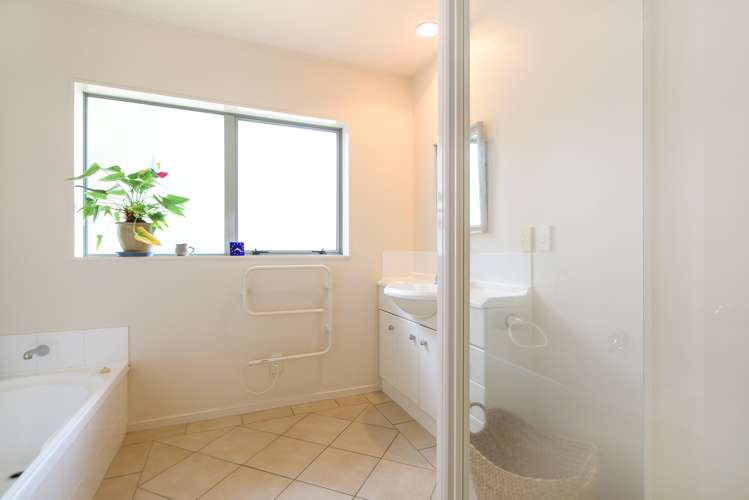 18c Heaphy Street Blockhouse Bay_14