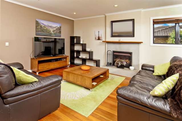 18 View Ridge Drive Ranui_2