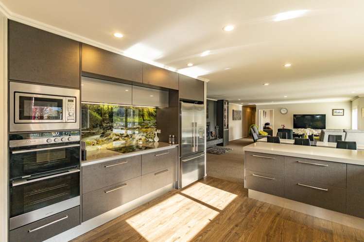 29 Golf Road Taumarunui_11