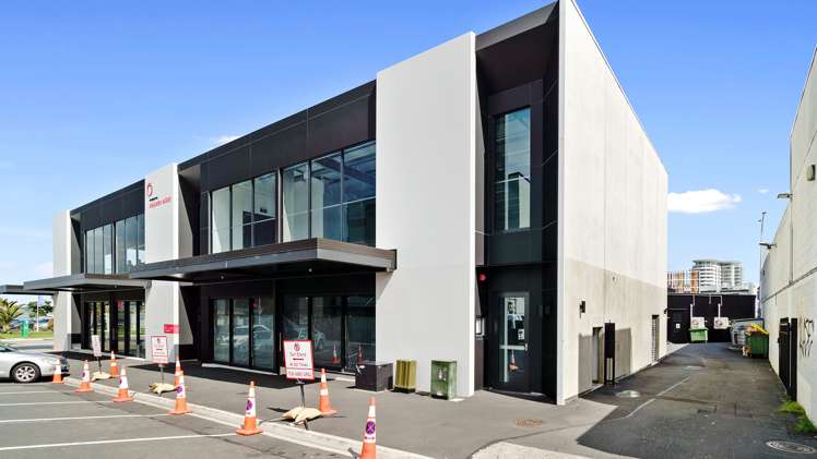 Ground Floor/55-57 The Strand Tauranga Central_5