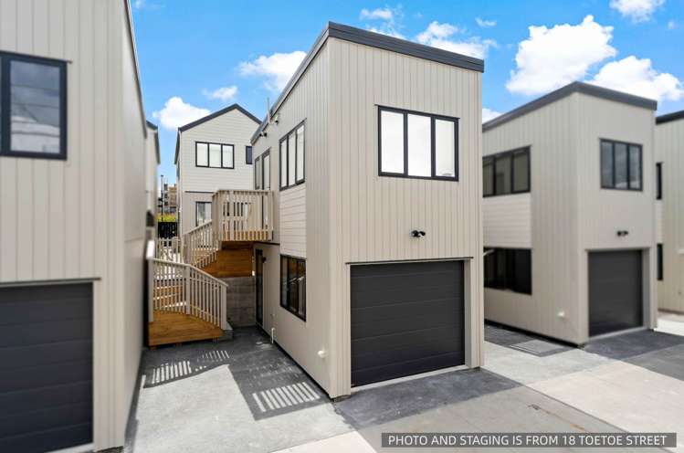 16 Toetoe Street Westgate_11