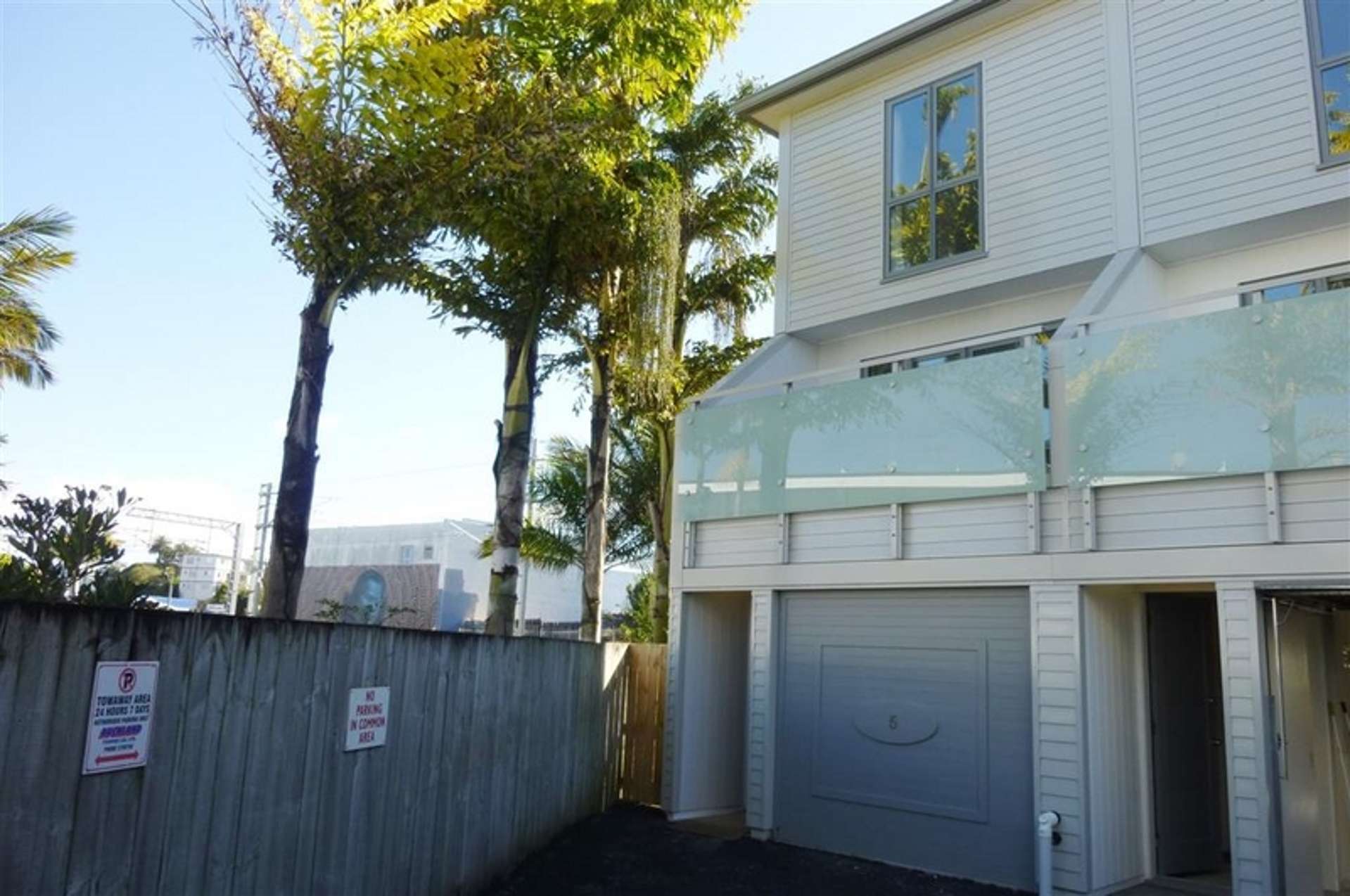 5/29 Rossmay Terrace Mount Eden_0