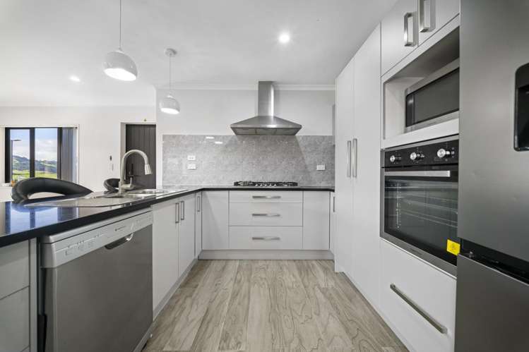 5 James Elliot Way_5