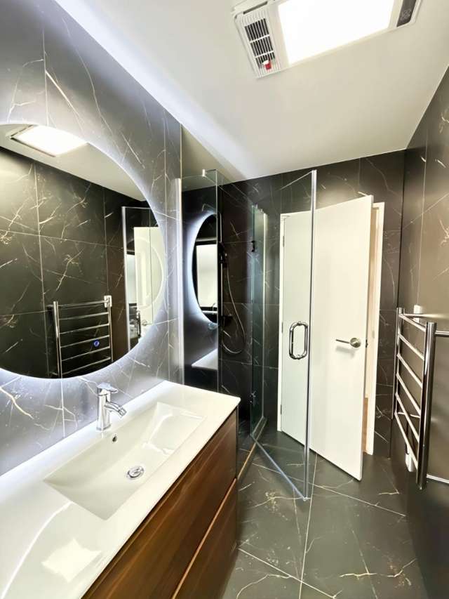 9/2145 Great North Road Avondale_3