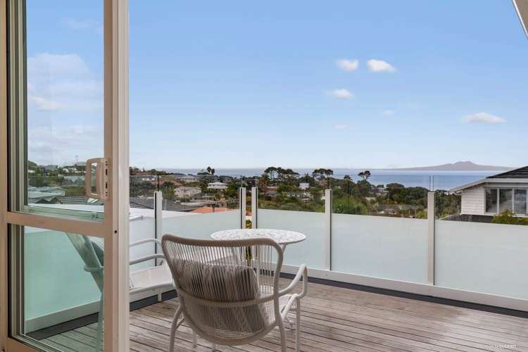 1/19 Toroa Street Torbay_13