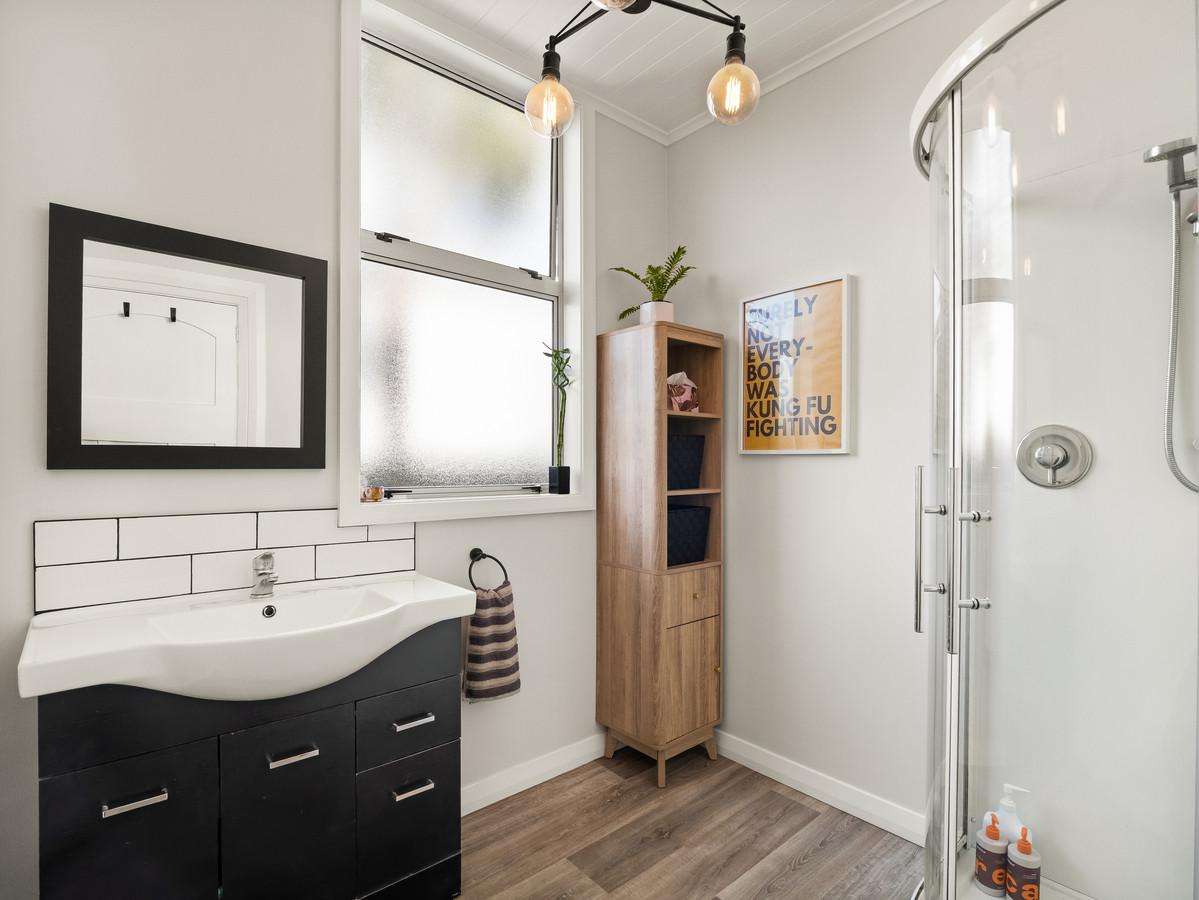 21 Hargest Crescent_5