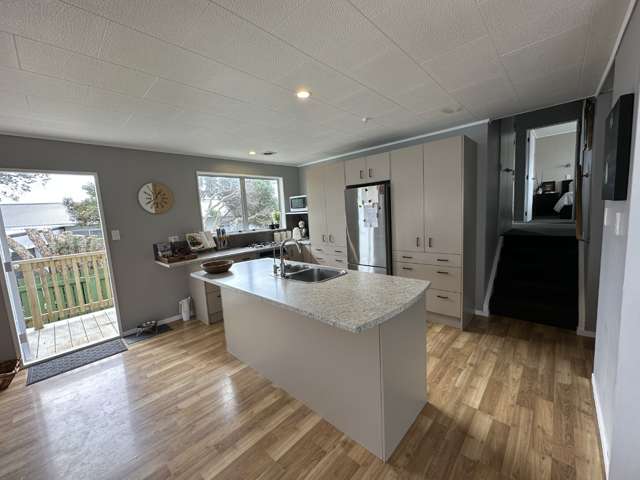 15 Raupo Place 2033_2