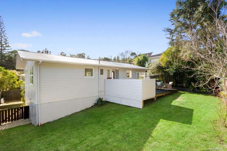 5a Scotstoun Place Glen Eden_15