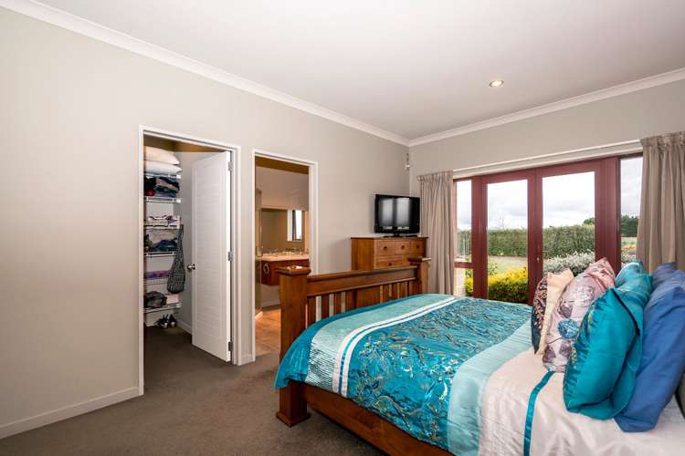 10 Mulholland Drive Darfield_8