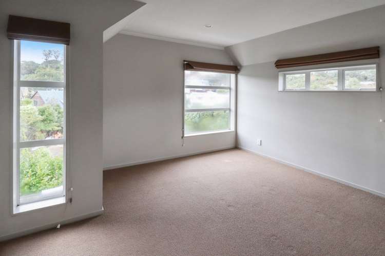 2/97A Waikowhai Street 1318_4