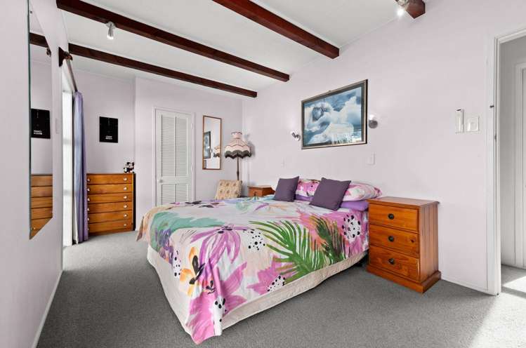 68 Hooker Avenue Chedworth_15