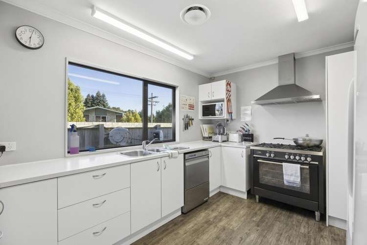 2 Westland Street Green Island_12