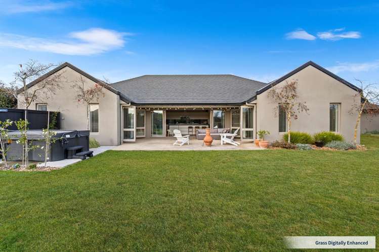 11 Fairfield Way_1