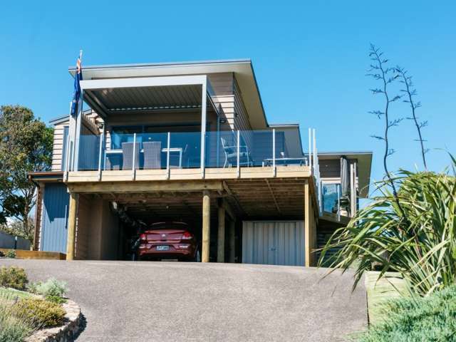 48 Queens Drive Oneroa_2