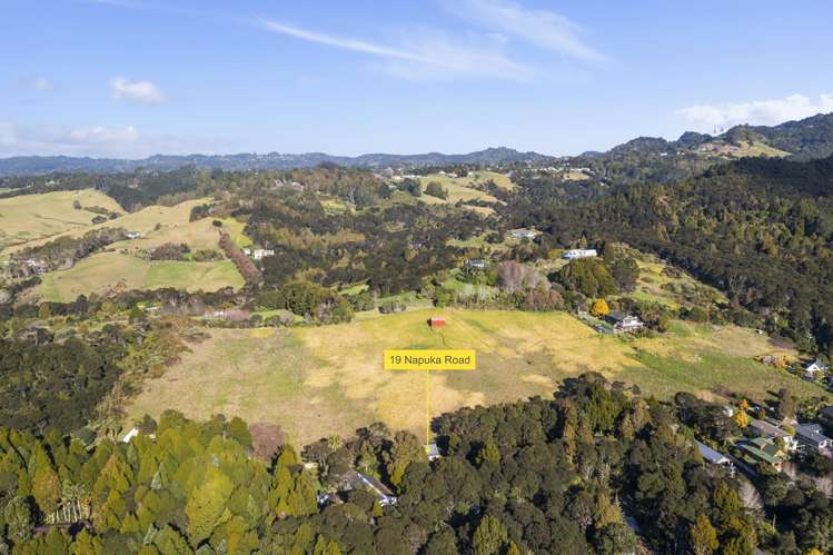 19 Napuka Road Henderson Valley_26