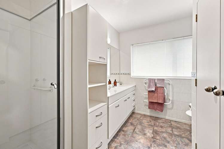 21A Quona Avenue Mount Roskill_11
