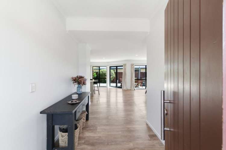 278 Southfield Drive Lincoln_3