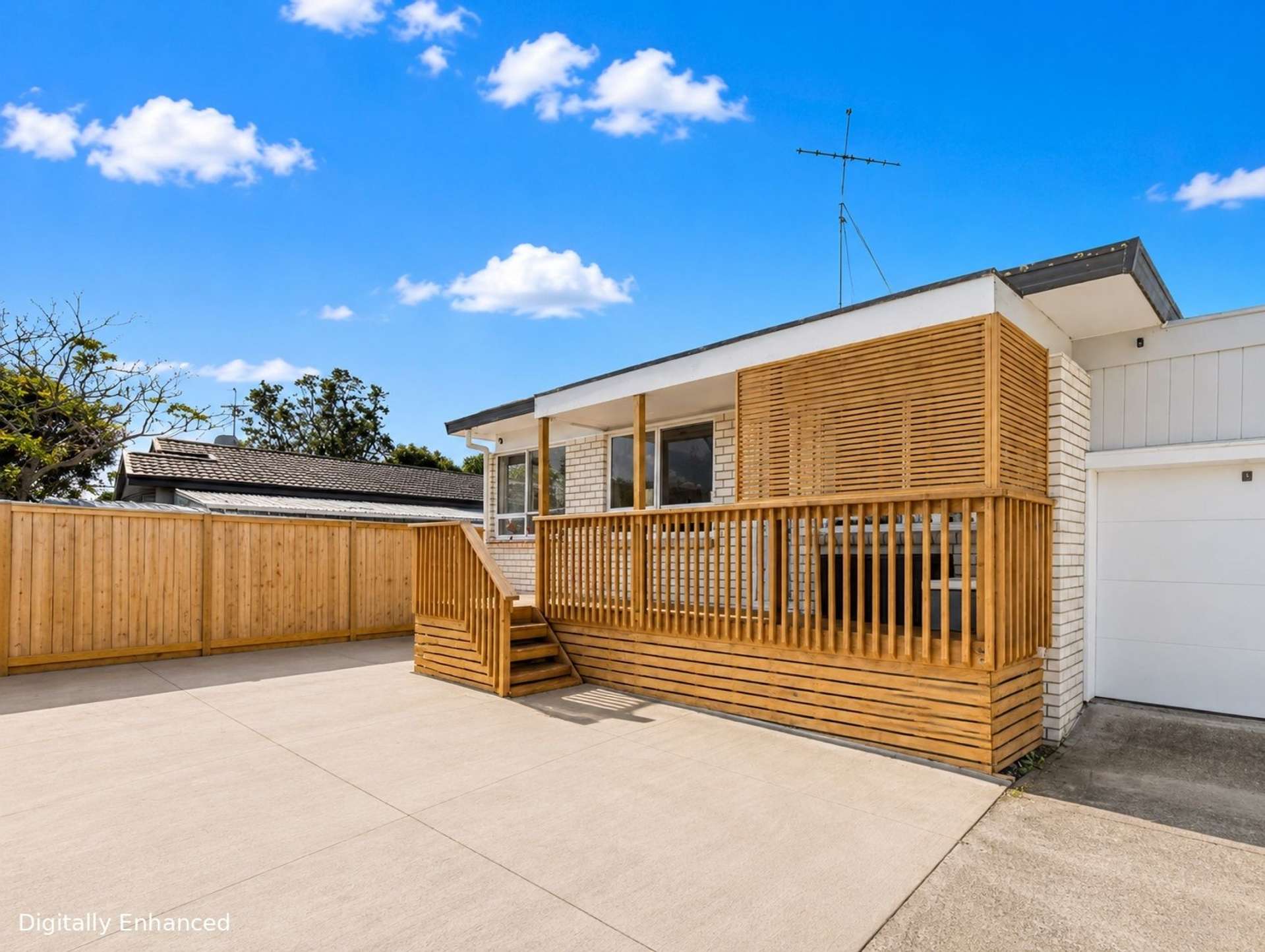 2/33F Springs Road Parakai Helensville_0