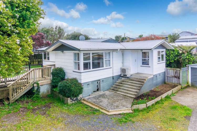 450 Kahikatea Drive Dinsdale_13