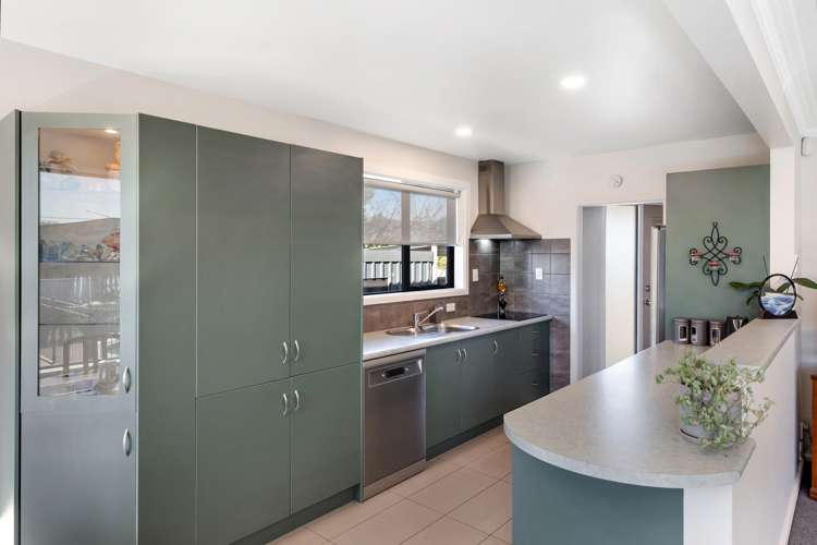 14 Larsens Road_2