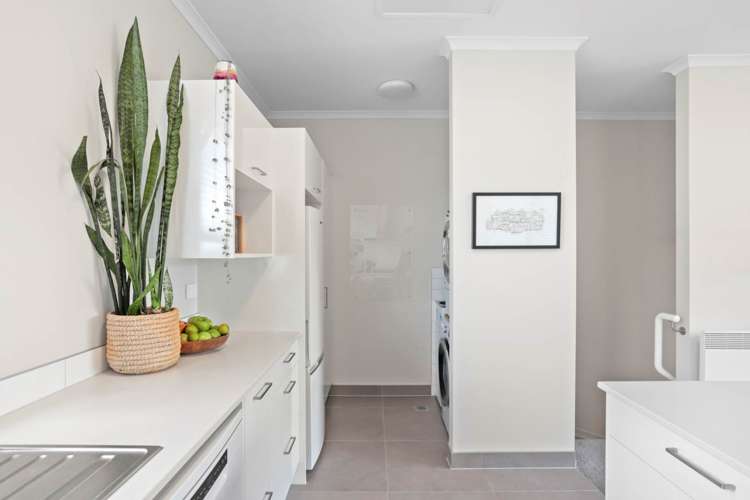 3 Awamarino Way Westgate_19