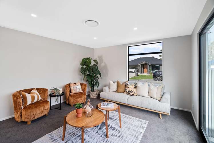 9 Hollard Crescent Lincoln_16