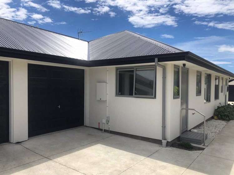  2/138 Geraldine Street_0
