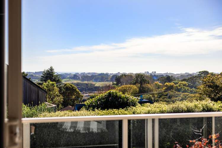 152 Winara Avenue Waikanae_1