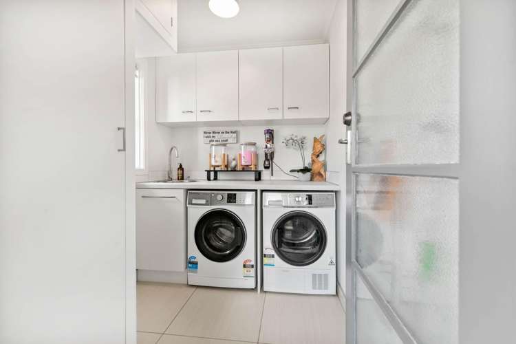 1/11 Clevedon Road Papakura_5