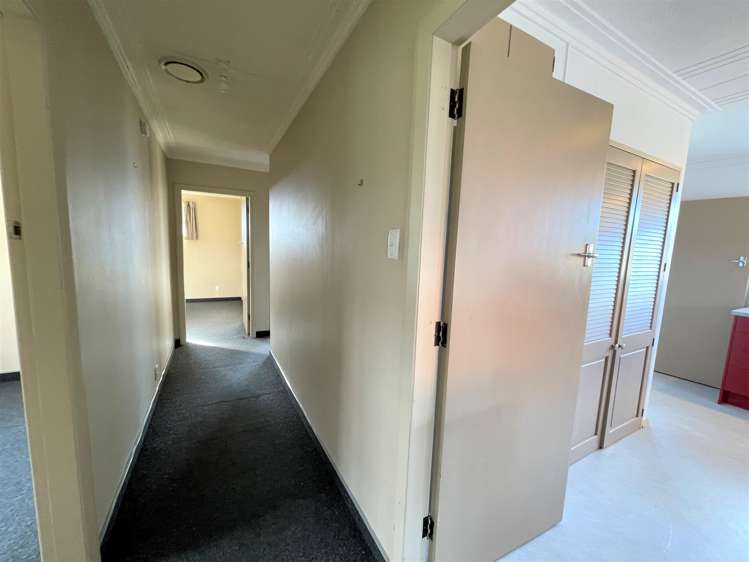 261 Clyde Street Balclutha_19