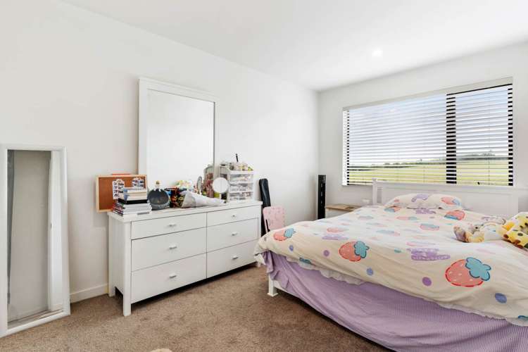 24 Peony Mews Oteha_6